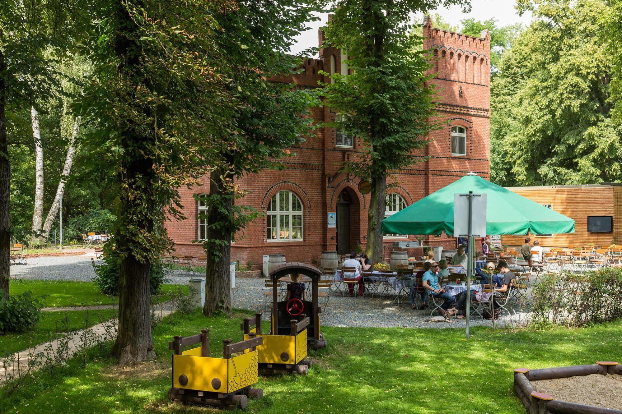 Landhaus Dessau Eksteriør bilde